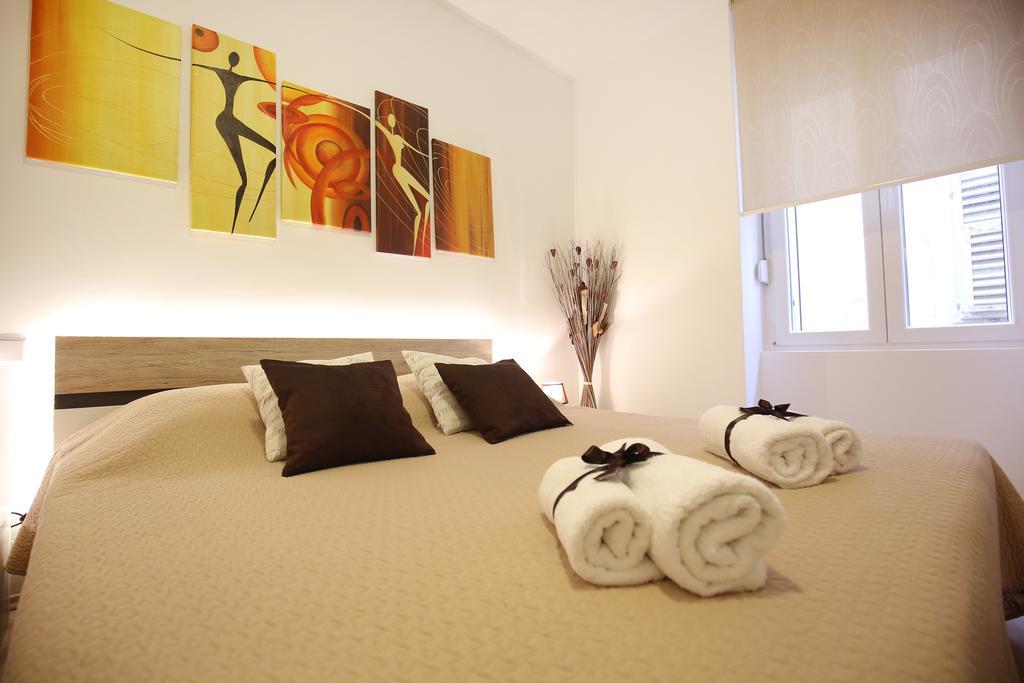 Allegro Exclusive Suites Old Town Center Zadar Buitenkant foto