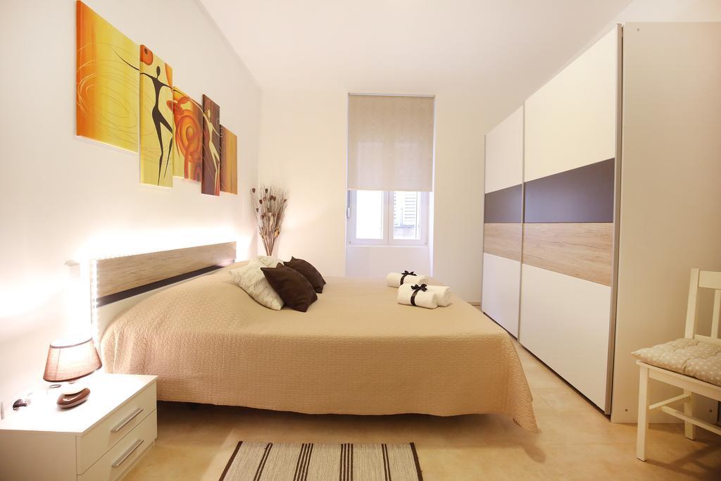 Allegro Exclusive Suites Old Town Center Zadar Buitenkant foto