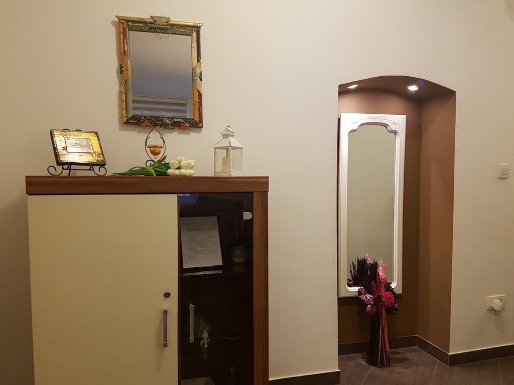 Allegro Exclusive Suites Old Town Center Zadar Buitenkant foto